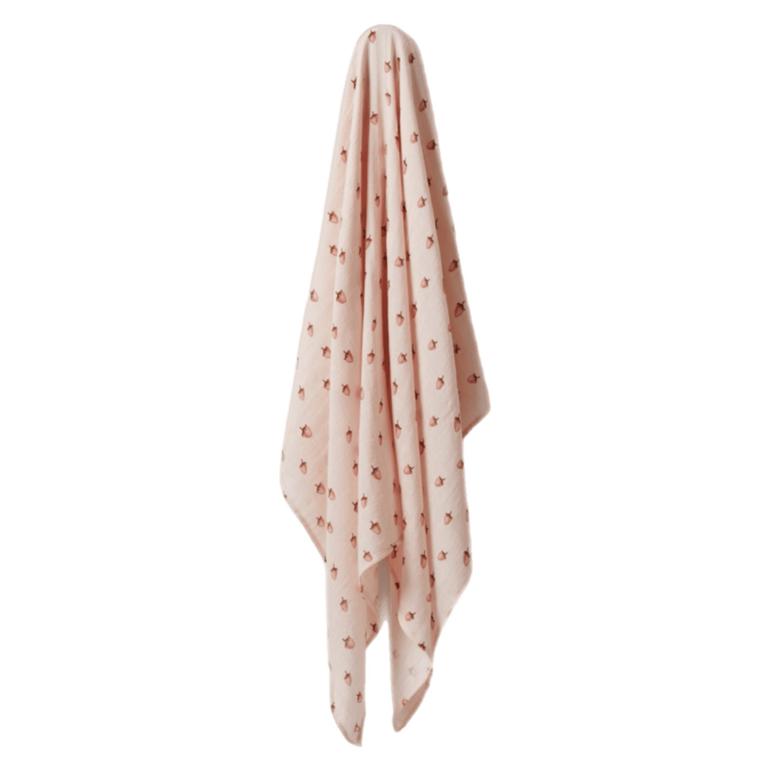 Wilson & Frenchy One Size Muslin - Strawberry Kisses