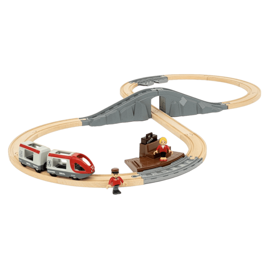Brio 3 Plus Starter Travel Train Set