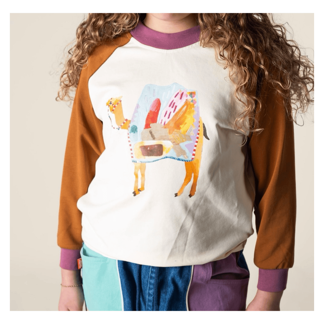 Das Ist Maurice 1 Year to 5 Years Raglan Long Sleeve T-Shirt - Carmen the Camel