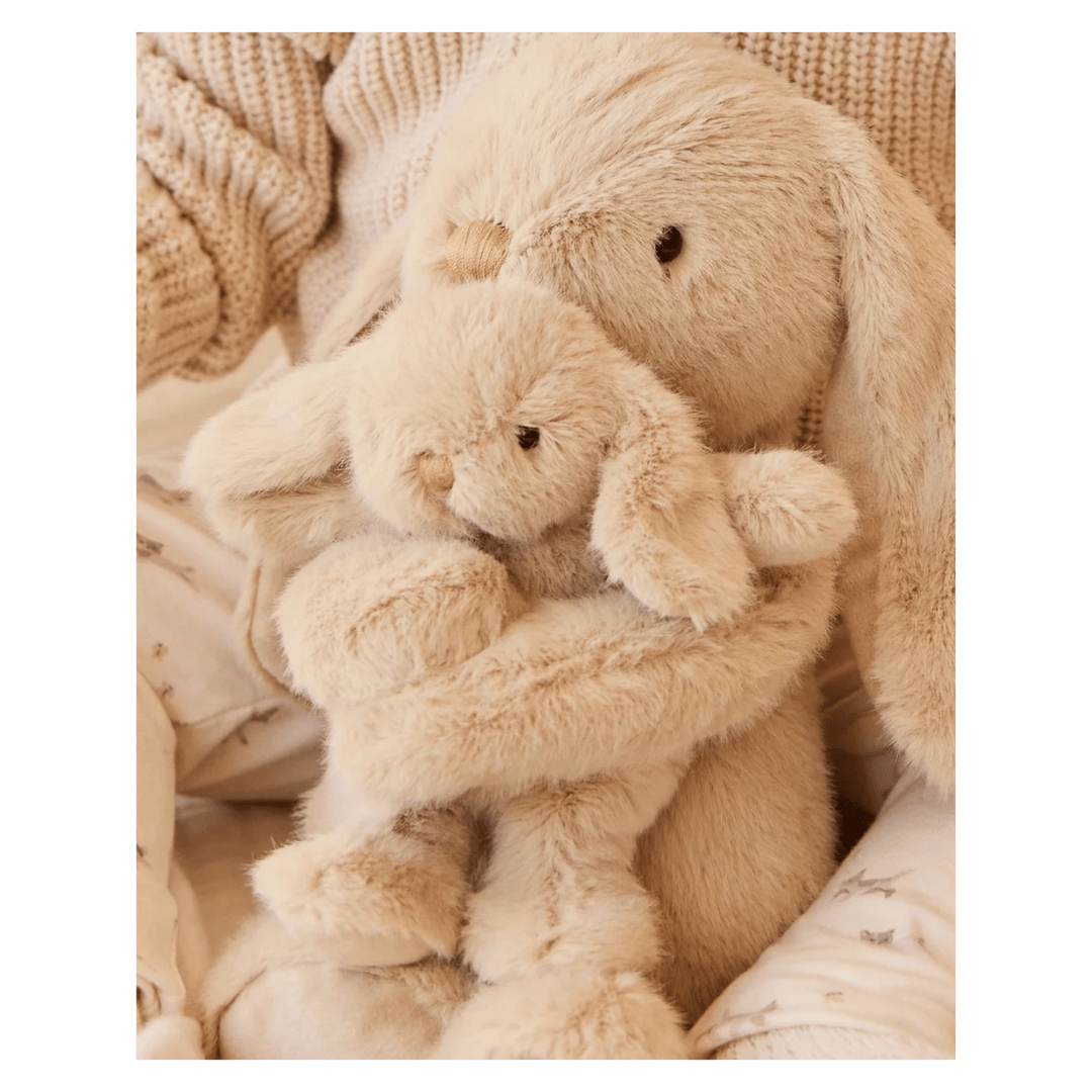 Jamie Kay Birth Plus Snuggle Bunnies - Frankie the Hugging Bunny Caramel