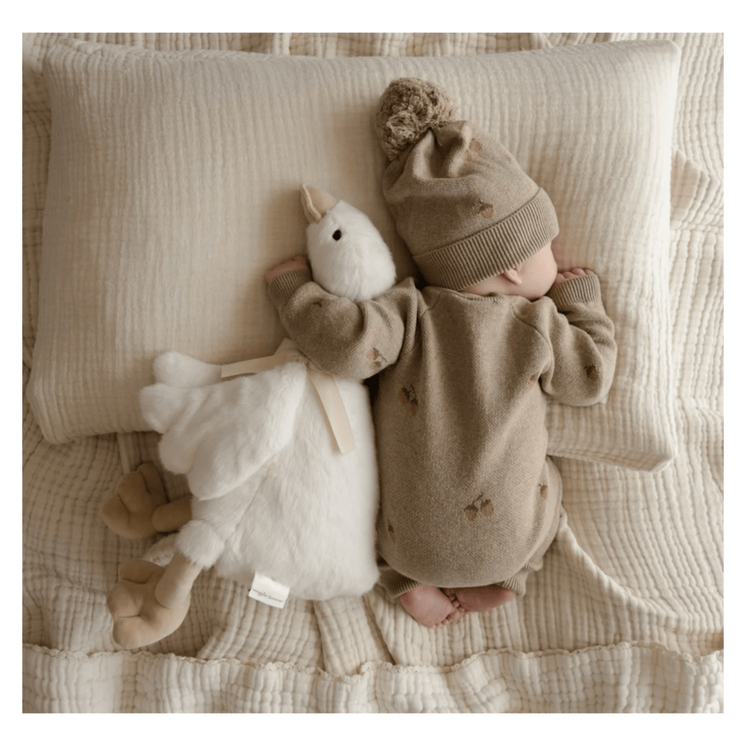 Jamie Kay Birth Plus Snuggle Bunnies - Rose the Mummy Duck