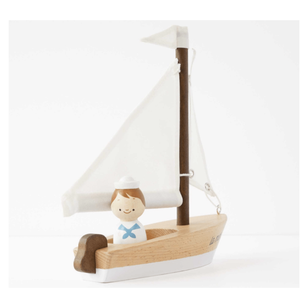 Le Toy Van 2 Plus Sailing Boat & Captain