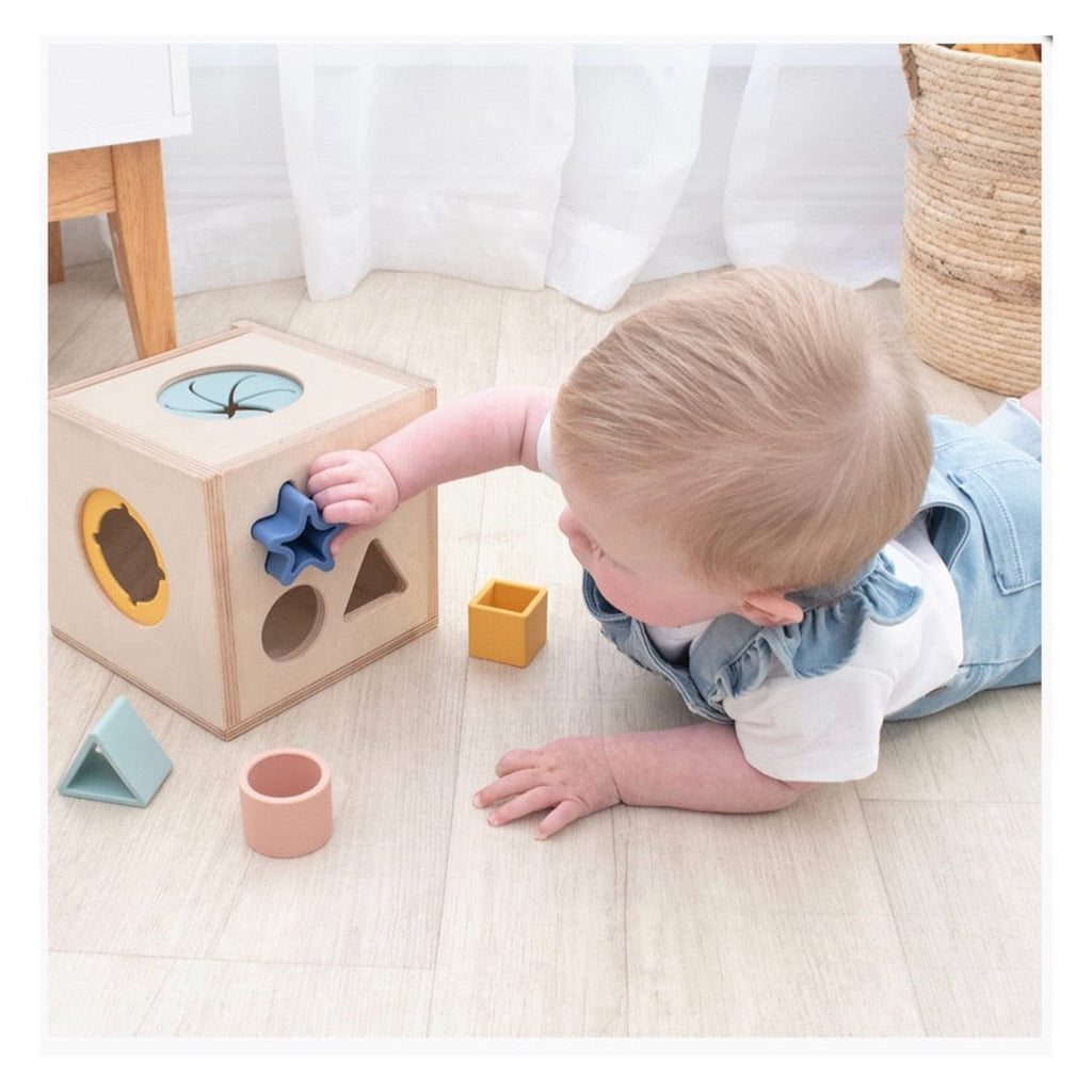 Playground 6 Months Plus Sensory Learning Cube