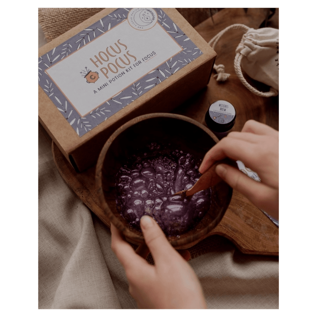 The Little Potion Co 5 Plus Mini Hocus Pocus Potion Kit