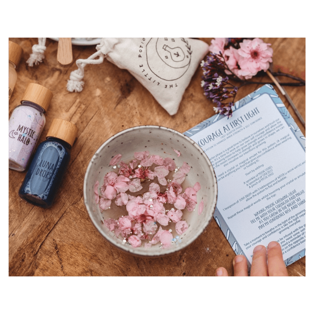 The Little Potion Co 5 Plus Moon Magic - Mindful Magic Potion Kit