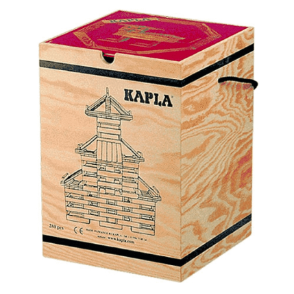 280 Piece Chest & Art Book