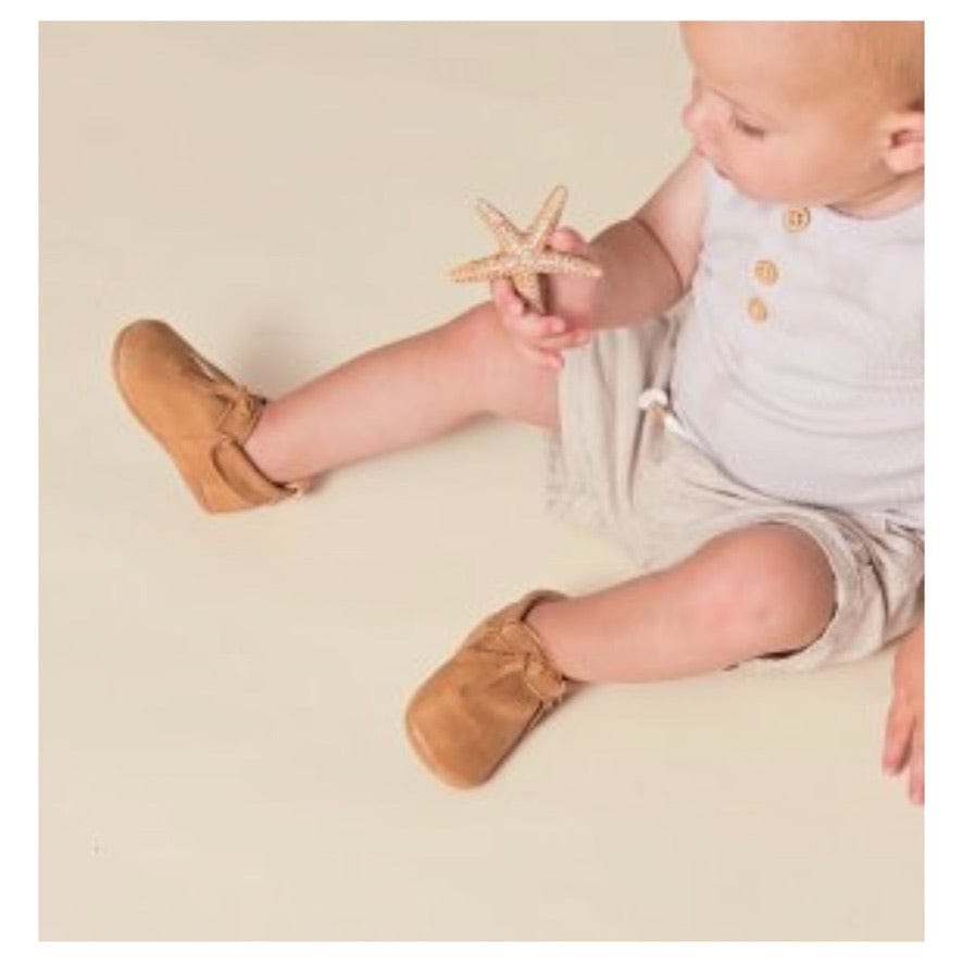 Pretty Brave Small to XLarge Baby MOC - Natural